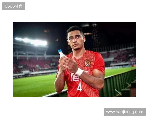 黄希扬:希望在向余望们身上能实现全国球迷的愿望,走向世界杯 黄希扬:希望在向余望们身上能实现全国球迷的愿望,走向世界杯