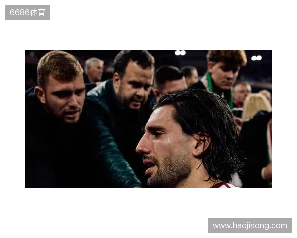 从天堂到地狱，索博在2-1领先后疯狂庆祝，被绝杀后伤心落泪